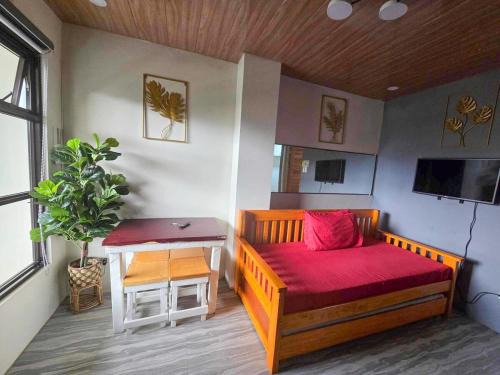 Baguio Apartment | Mountain Sunctuary-F1 2 Bedroom with nature view
