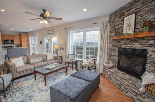 Boone House | Mountain Tapestry