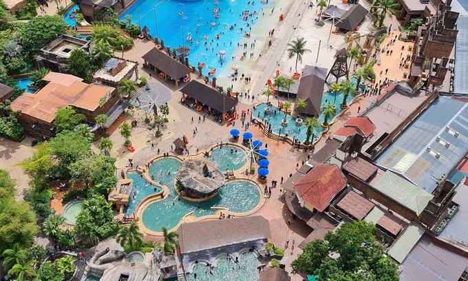 Ulu Kinta Apartment | Mountain & Theme Park Views' Cozy Suite