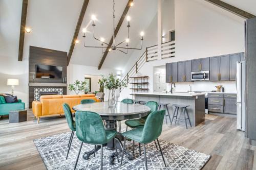 Sunday River Area House | Mountain-View Bethel Cabin Game Room and Deck