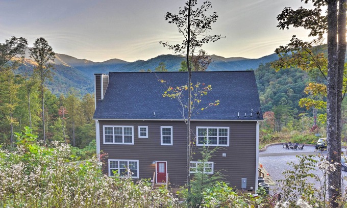 Marion House | Mountain View, Fire Pit: Roomy Blue Ridge Home!