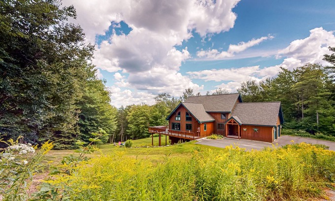 Ludlow House | Mountain-view house with hot tub, AC & amazing views, near Okemo Resort & skiing