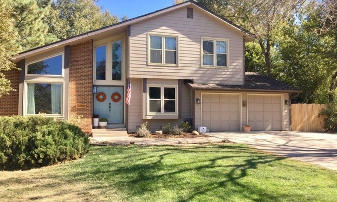 Southwest Colorado Springs House | Mountain Views Home to Rest, Relax, & Adventure