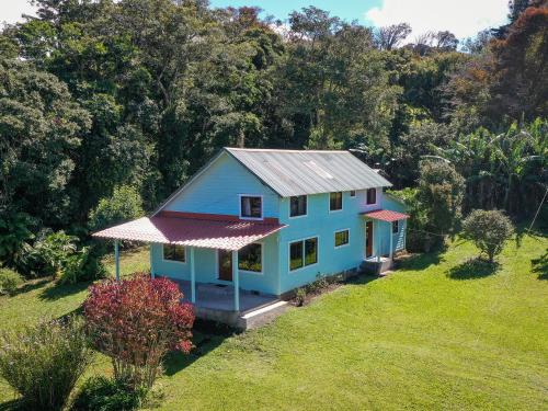 Monteverde Ski Chalet | Mountain Wonders Chalet