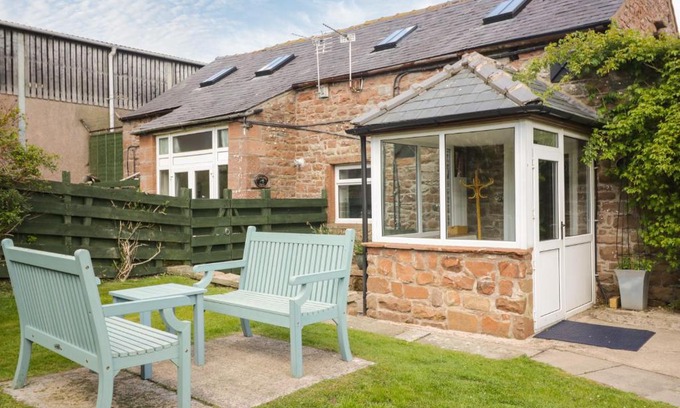 Carlisle House | Mousehole Cottage