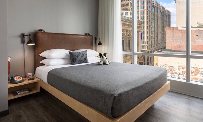 Chinatown Hotel | Moxy Boston Downtown, 3 Queen Rooms, Pet-Friendly and Steps from Boston Culture!