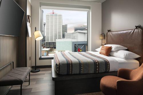 Downtown Louisville Hotel | Moxy Louisville Downtown