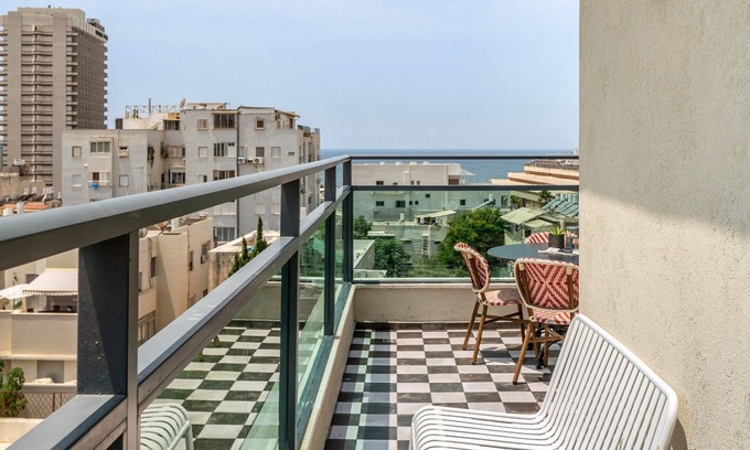 Tel Aviv Apartment | Mr. Montana - By TLV2GO