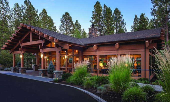 Bend Resort | Mt. Bachelor - Oregon's most celebrated ski resort !