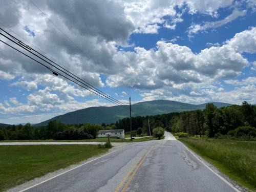 Mount Holly House | Mt Holly SKI & LAKE HOUSE 4 and 2 bedroom house, 2 separate homes, 2 bathrooms each, 8 mins to Okemo Mountain