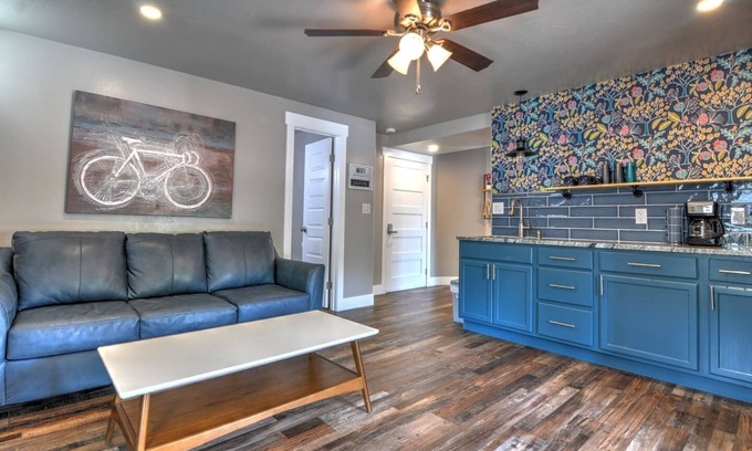 Fruita Apartment | Mtn Bike meets luxury, Downtown Fruita ! Free Bike Storage & Fast WiFi