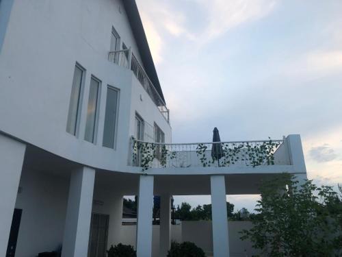 Khachmaz House | Muhtadir