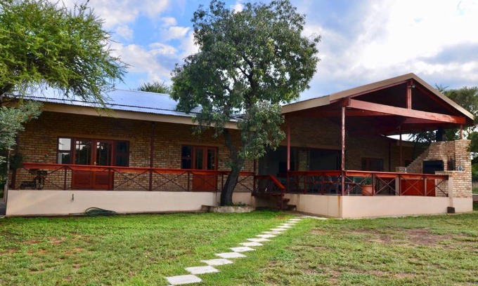 Hammanskraal Cabin | Muqurati Lodge - Dinokeng Game Reserve