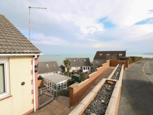 Fishguard House | Murmur y Mor