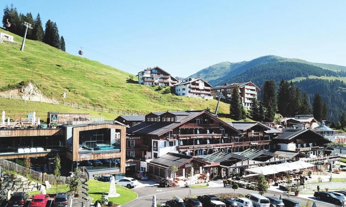 Konigsleiten Hotel | MY ALPENWELT Resort
