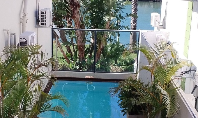 West Bank Hotel | My Pond Hotel