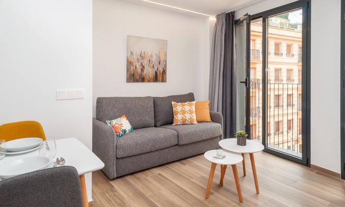 Alicante City Centre Apartment | Myflats Luxury Old Town