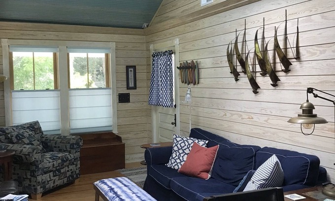 Ocracoke House | Myron’s Place on Howard Street - a renovated historic island home