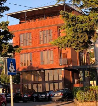 Mtsvane Kontskhi Hotel | Mzıurı House