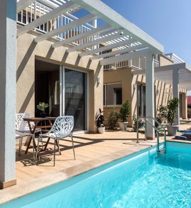 Kallikratia House | NA5 The Seaside Pool Villa