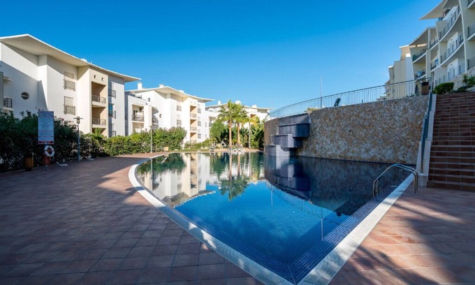 Peneco Beach Apartment | Naden Purple Apartment, Albufeira, Algarve