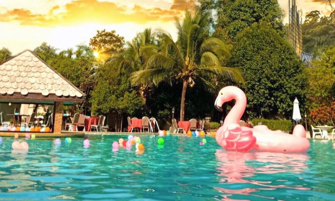 Thong Pha Phum Hotel | Nakakiri Resort & Spa