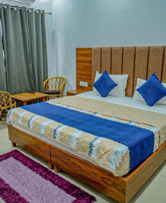 Tapovan Hotel | Nakshtara Cafe & Resort