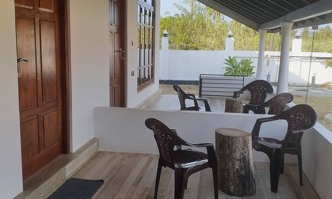 Nilaveli Hotel | Namaste Nilaveli