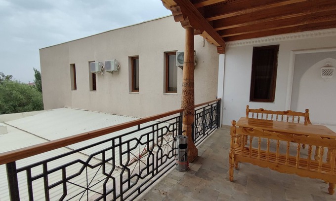 Bukhara Hotel | Naqshband Craft Center & Hotel