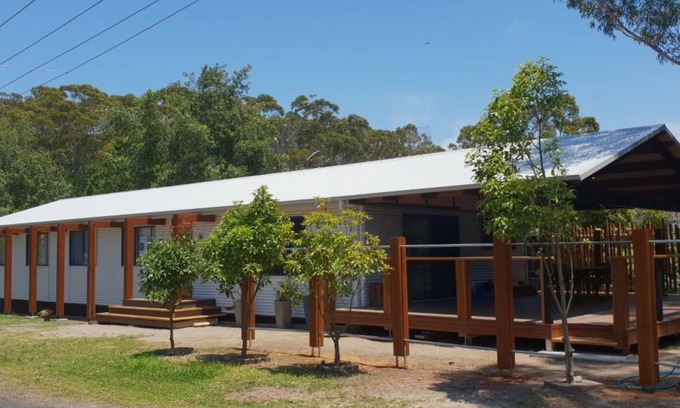 Narrawallee House | NARRAWALLEE HOLIDAY HOUSE