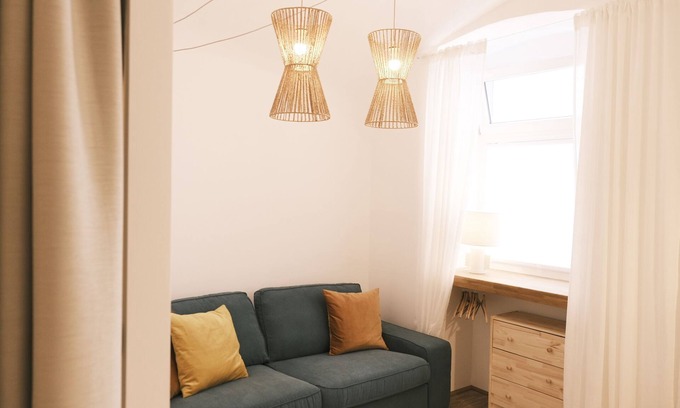 Margareten Apartment | Naschmarkt Nature - Minimalistisches Apartment, Zentrale Lage, Außenbereich