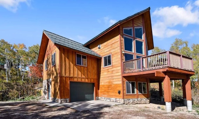 Tollgate Canyon House | Native Retreat Cabin