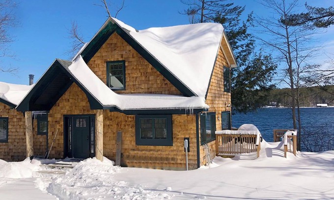 Bridgton Cabin | Nature pure. Lakeside cabin near skiing and the charming town of Bridgton.