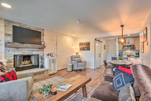 Bend Apartment | Nature Retreat at Seventh Mountain Resort!