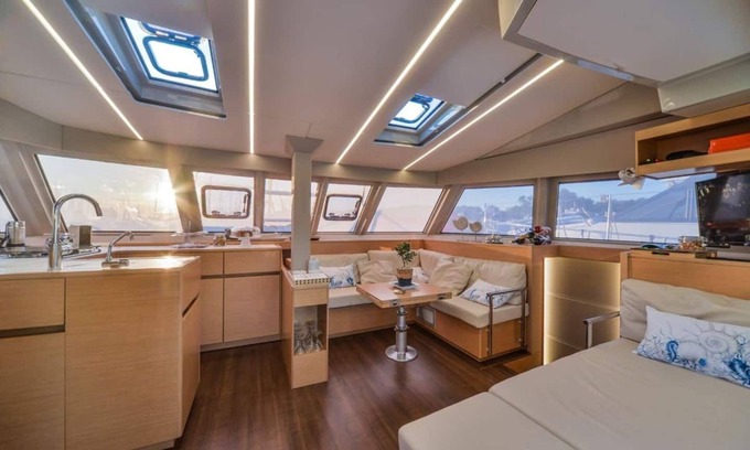Tourlos Boat Rental | Nautitech 46 Catamaran in Mykonos by Fnatsia Villas