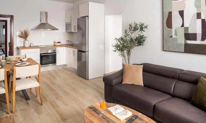 Arrecife Apartment | NAZARET URBAN