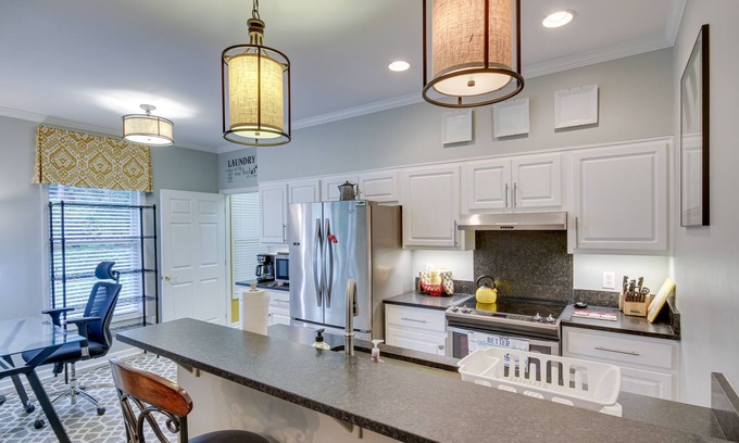 McCormick House | Near Golfing: Savannah Lakes Townhome