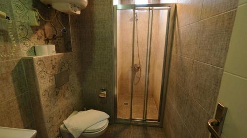 Lara Apartment | NearMe Apart