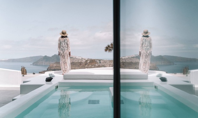 Megalochori Hotel | Nelya Suites