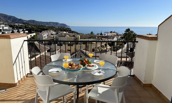 Chimenea Apartment | Nerja Paradise Rentals - Apartment Chimenea C2D