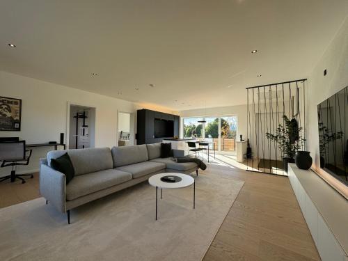 Oberappersdorf Apartment | Neues Repräsentatives Designer Loft im Herzen Bayerns