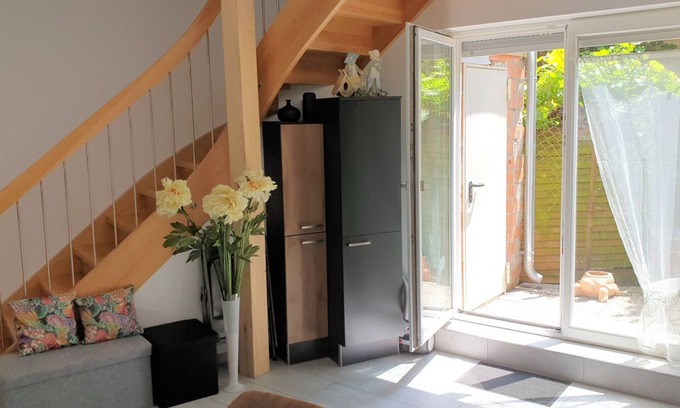 Volkach Apartment | Neugebautes, Liebevoll Eingerichtetes Ferienhaus auf 3 Etagen mit Historischen Zentrum der Weinstadt Volkach