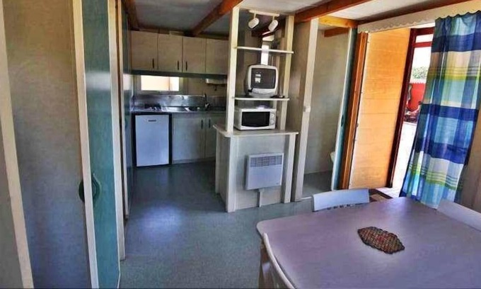 Carballo RV Rental | Nevedas Bungalow 4 pax (4)