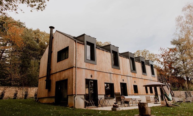 Mareil-Marly House | New 190m2 timber-frame house, 30 minutes from Paris, sleeps 10
