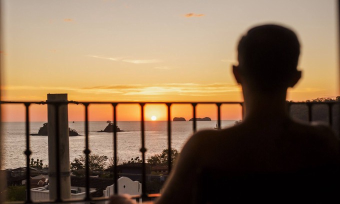 Las Catalinas Condo | New 2BR Condo in Las Catalinas beachtown: El Prado