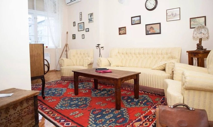 Old Town Apartment | New Age Apartment Markale