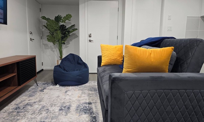 Southeast Edmonton House | New Basement Suite in Orchards SW Edmonton