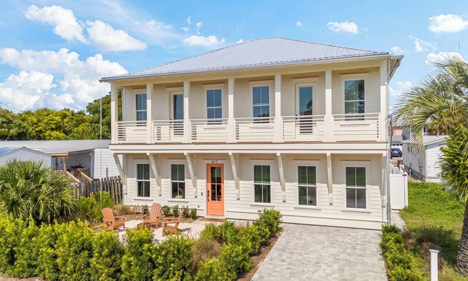 Laguna Beach House | New, Beautiful 5-bedroom, 5-bath house in Laguna Beach, Panama City Beach, FL