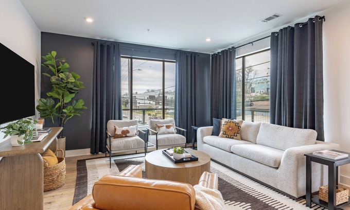Nashville House | New Build Near Dining, Nightlife, Midtown & Germantown Nashville | The Heights