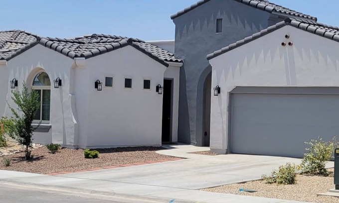 Las Cruces Apartment | New Casita/Suite No cleaning fee.